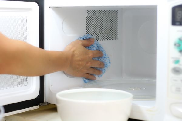 Microwave Cleaning
